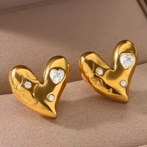 High-end Simple Irregular Love Earrings with Gemstone Accents